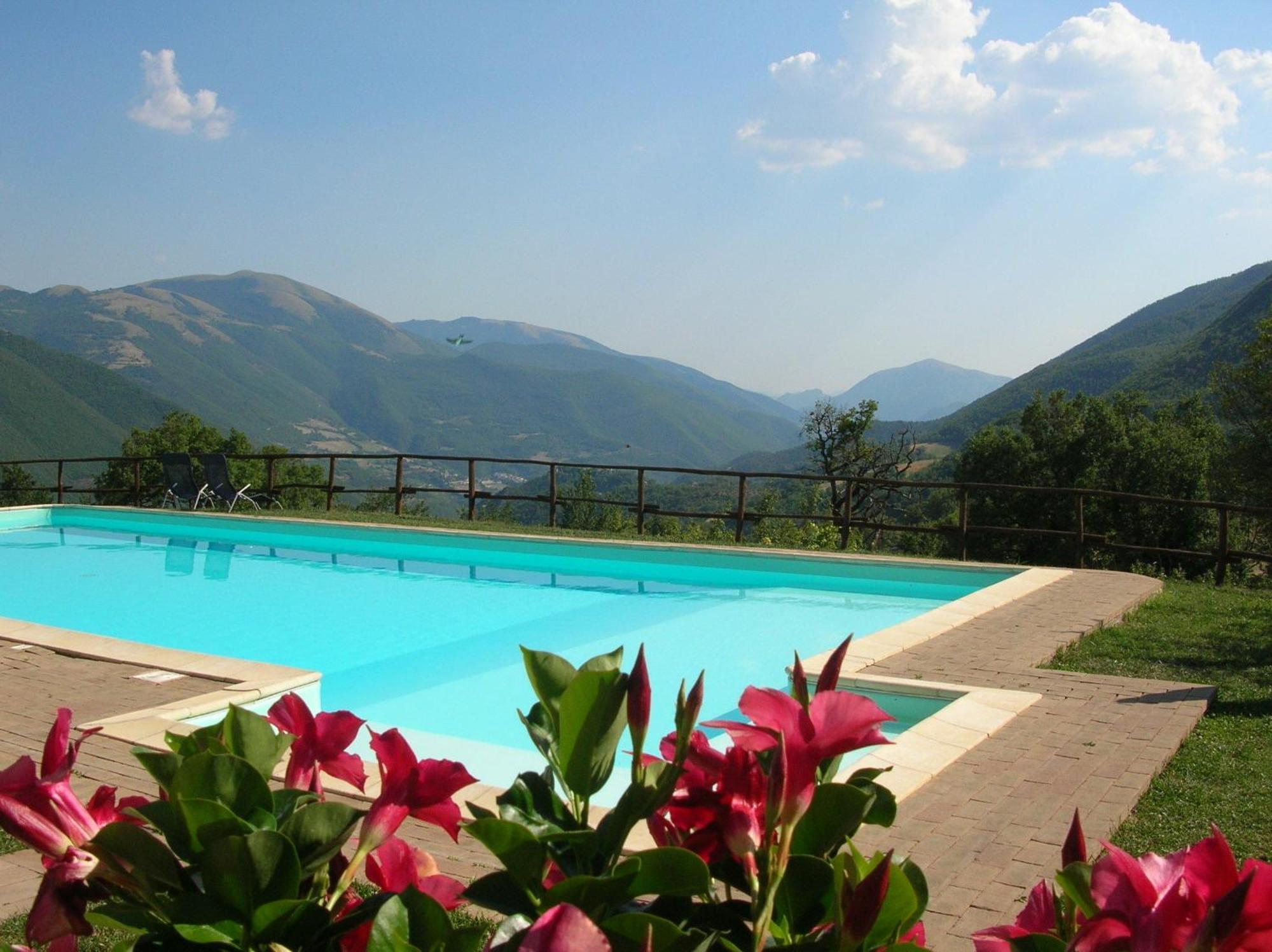 Agriturismo Roccagelli Vallo di Nera Buitenkant foto