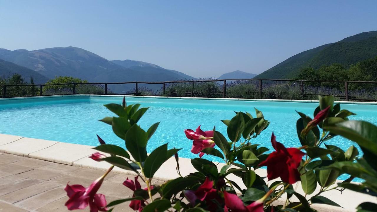 Agriturismo Roccagelli Vallo di Nera Buitenkant foto